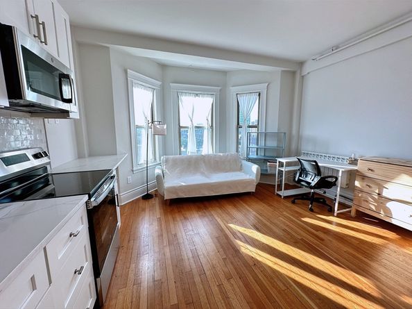 270 Huntington Ave 706, Boston MA 02115