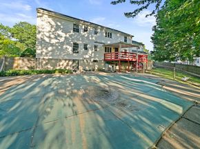 20 Cherry Ln, Braintree MA 02184