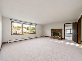 20 Cherry Ln, Braintree MA 02184
