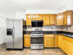 23 Shepard Ct U23, Winchester MA 01890