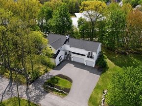 25 Thomas Pl, Leominster MA 01453