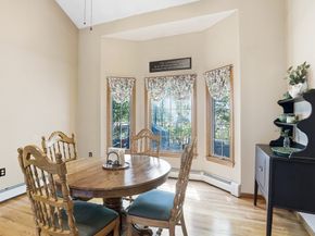 25 Thomas Pl, Leominster MA 01453
