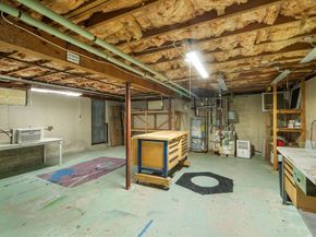 7 Banbury Dr., Westford MA 01886