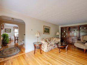 8 Carlson Circle, Boston MA 02132