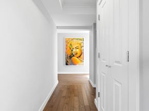 250 Hammond Pond Pkwy 716S, Newton MA 02467