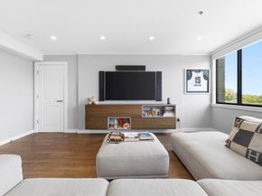 250 Hammond Pond Pkwy 716S, Newton MA 02467