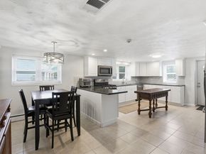 53 Gates Rd, Saugus MA 01906