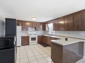 53 Gates Rd, Saugus MA 01906