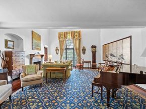 1 West Hill Place, Boston MA 02114