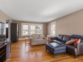 428 Boylston St 428, Brookline MA 02445