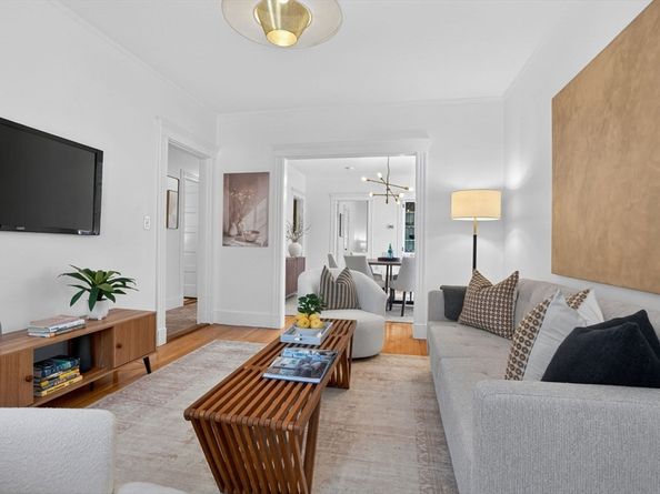 83 Glen Rd 2, Boston MA 02130