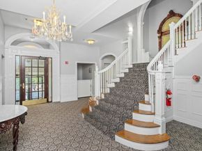 10 Charlesgate E 302, Boston MA 02215