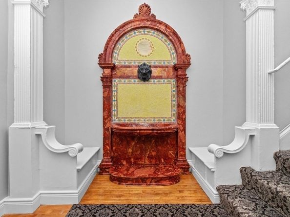 10 Charlesgate E 302, Boston MA 02215