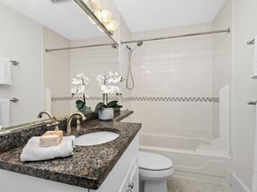 10 Charlesgate E 302, Boston MA 02215