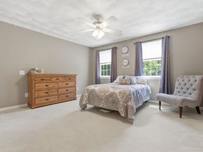 27 Boulder Dr, Burlington MA 01803