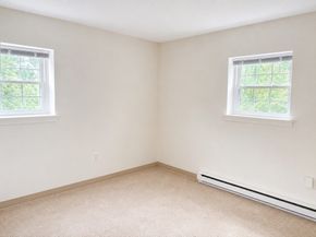 25 Greentree Lane 43, Weymouth MA 02190