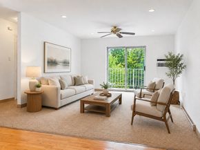 25 Greentree Lane 43, Weymouth MA 02190