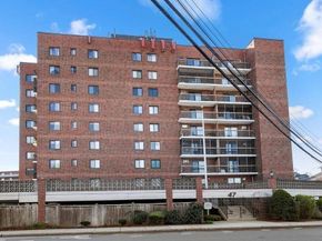 47 Mystic St 3F, Arlington MA 02474