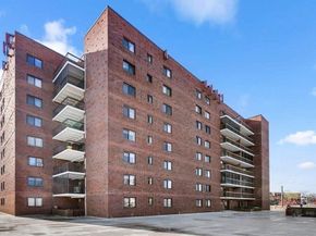 47 Mystic St 3F, Arlington MA 02474
