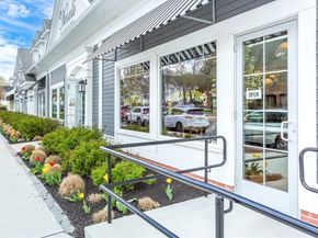 92 Hawthorn, Westwood MA 02090