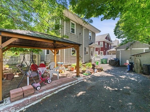 3 Oakland Park, Medford MA 02155