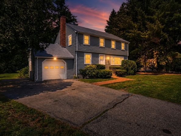 299 Concord Road, Bedford MA 01730