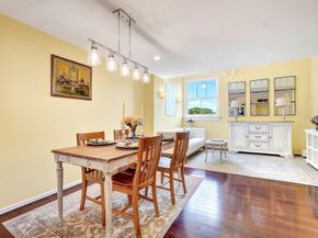 51 Pettee St 49, Newton MA 02464