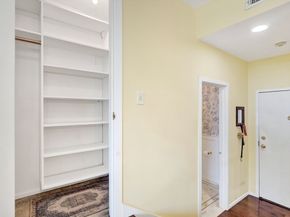 51 Pettee St 49, Newton MA 02464