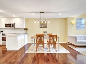 51 Pettee St 49, Newton MA 02464