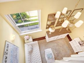 51 Pettee St 49, Newton MA 02464