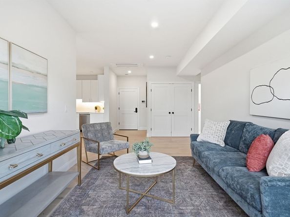 66 Tileston St 6, Everett MA 02149