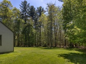 8 Riverbend Ln, Mattapoisett MA 02739