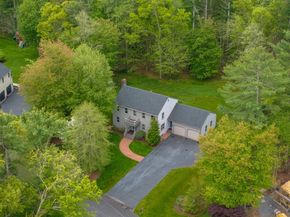 8 Riverbend Ln, Mattapoisett MA 02739
