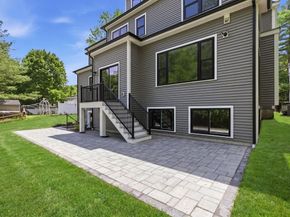174 Winn St, Burlington MA 01803