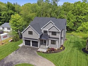 174 Winn St, Burlington MA 01803