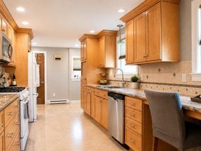20 Millhouse Ave, Randolph MA 02368