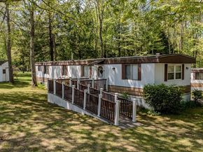 5 Second Street, Brookfield MA 01506