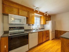 5 Second Street, Brookfield MA 01506