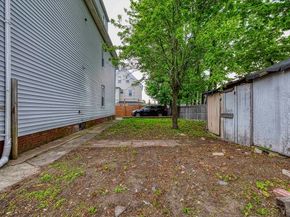 10 Main Street Pl, Brockton MA 02301