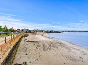 53 Western Ave, Gloucester MA 01930