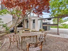 53 Western Ave, Gloucester MA 01930
