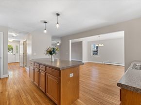608 Church St, Northbridge MA 01588