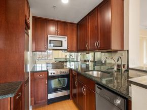 20 Chapel St B908, Brookline MA 02446
