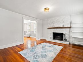 79 Hancock St, Reading MA 01867
