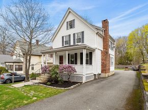 79 Hancock St, Reading MA 01867