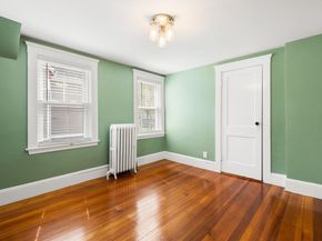 79 Hancock St, Reading MA 01867