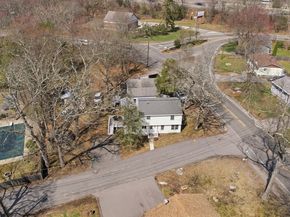107 Pond St, Rockland MA 02370