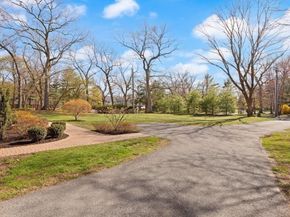 555 Lowell St, Lexington MA 02420