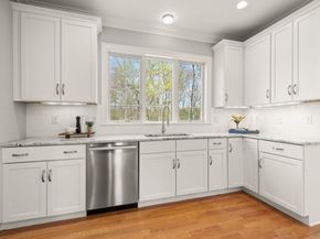 555 Lowell St, Lexington MA 02420