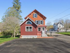 44 Clark St, Spencer MA 01562